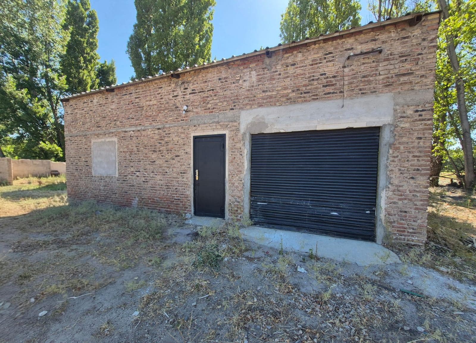 Alquiler de Predio con Galpón - 1