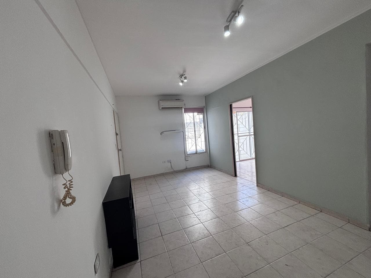 Departamento 2 ambientes en venta en Parque Chacabuco - 1