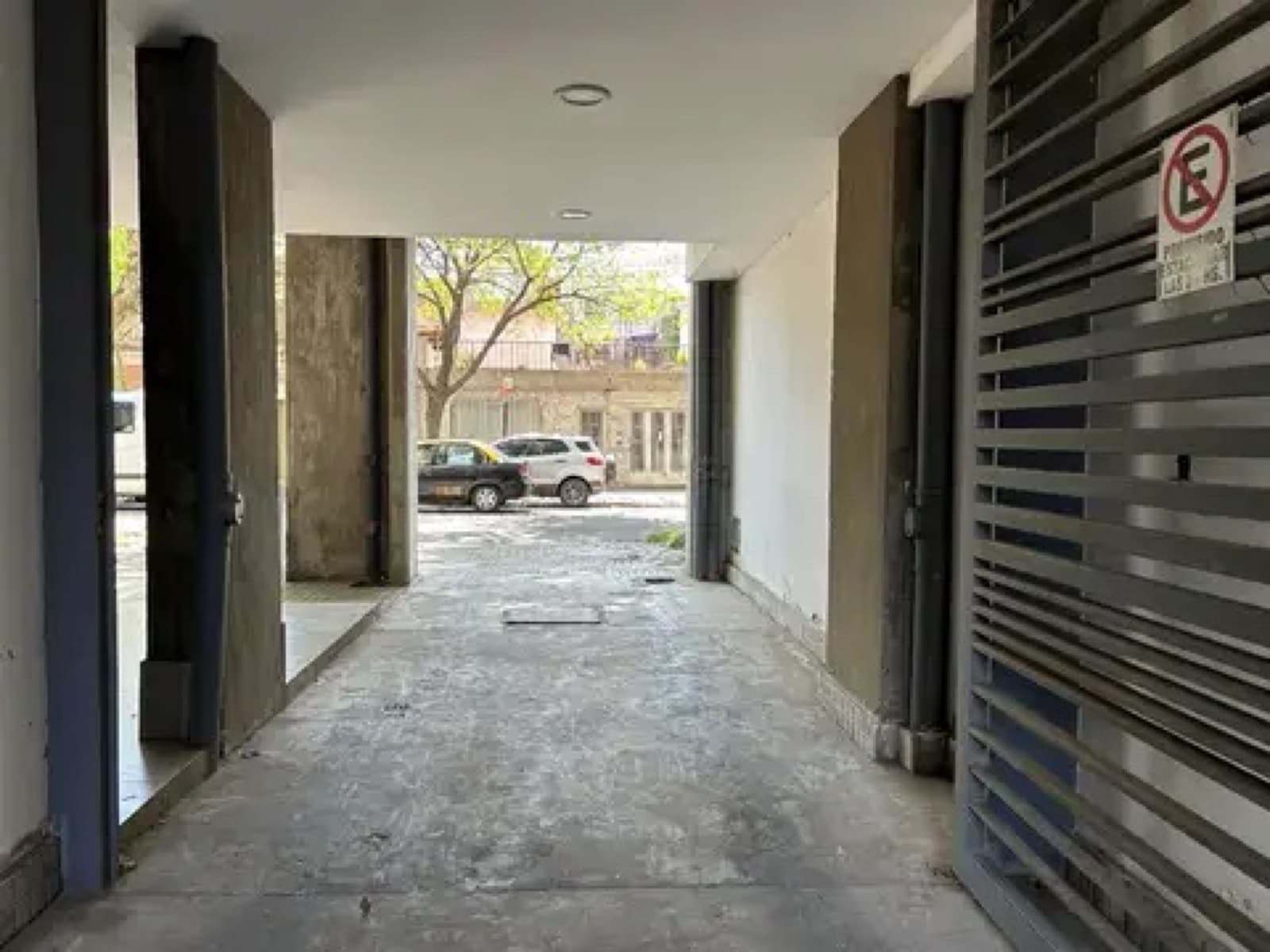 Cochera en Venta - 1