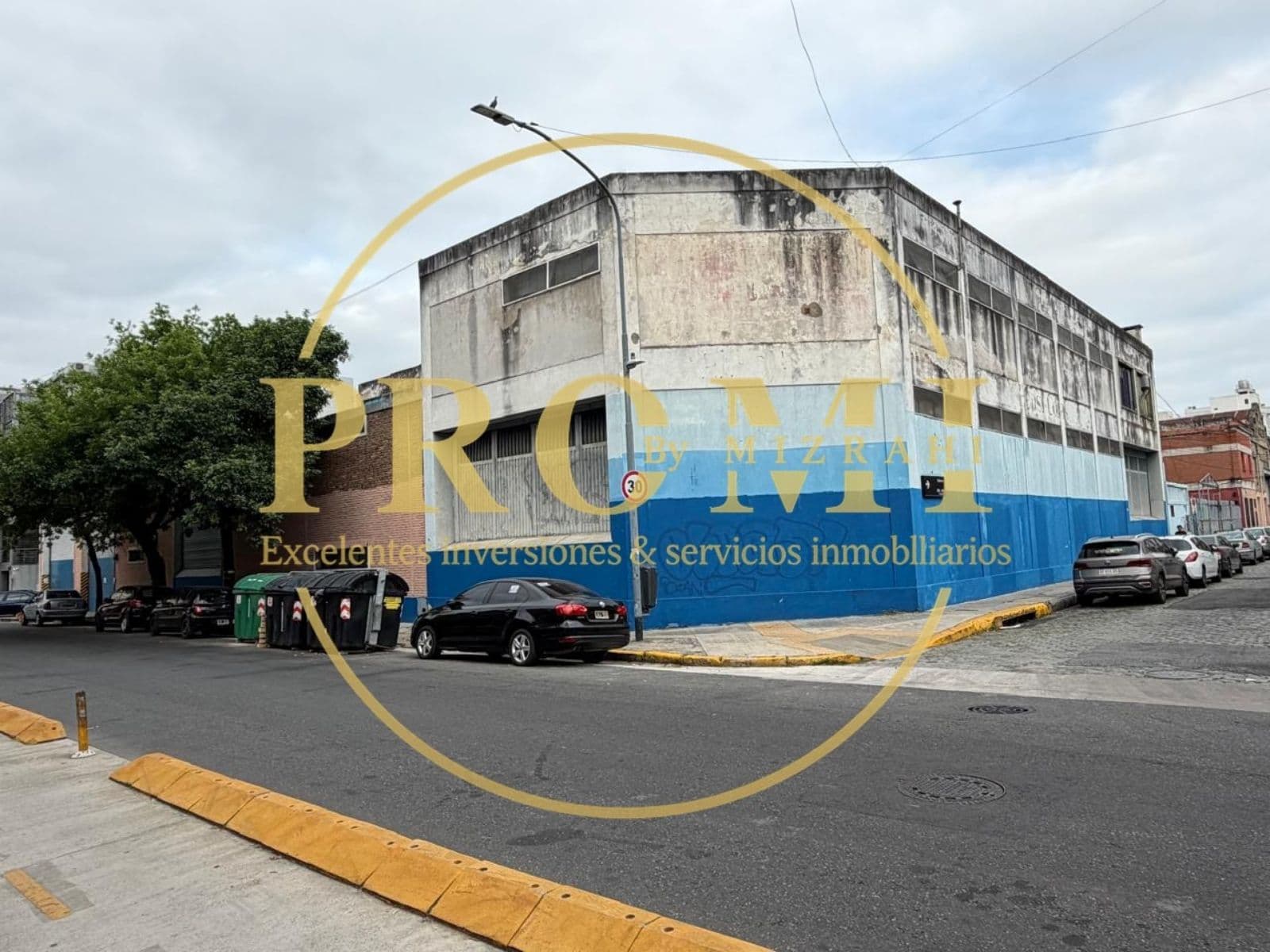 Venta Deposito en Terreno propio en Flores - Caballito - 1