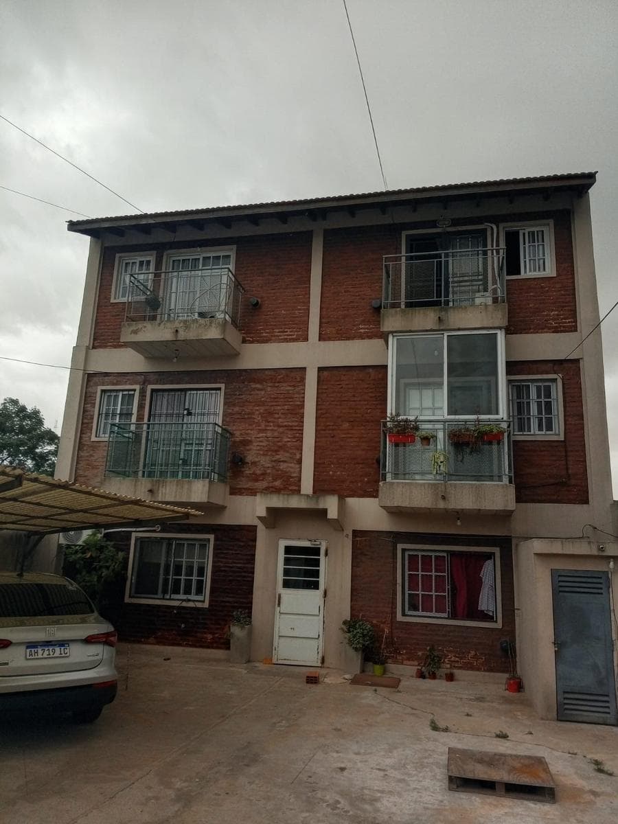 Departamento en Florencio Varela - 1