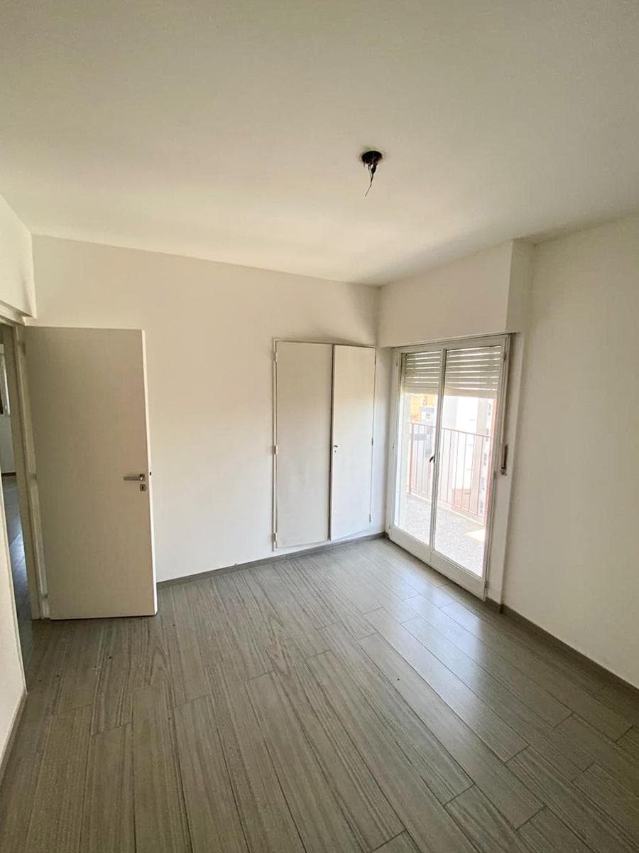 Departamento en venta - 3 Dormitorios 2 Baños - Saavedra - 1