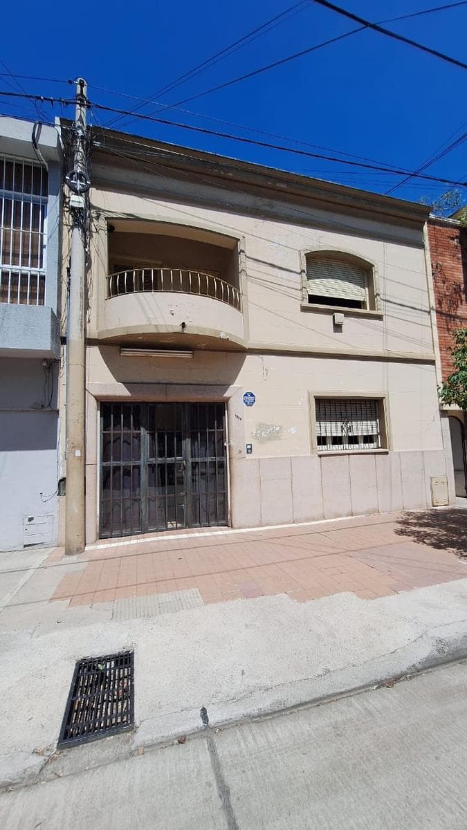 ALTA CORDOBA - VENTA - CASA + GALPON. 342m - 1