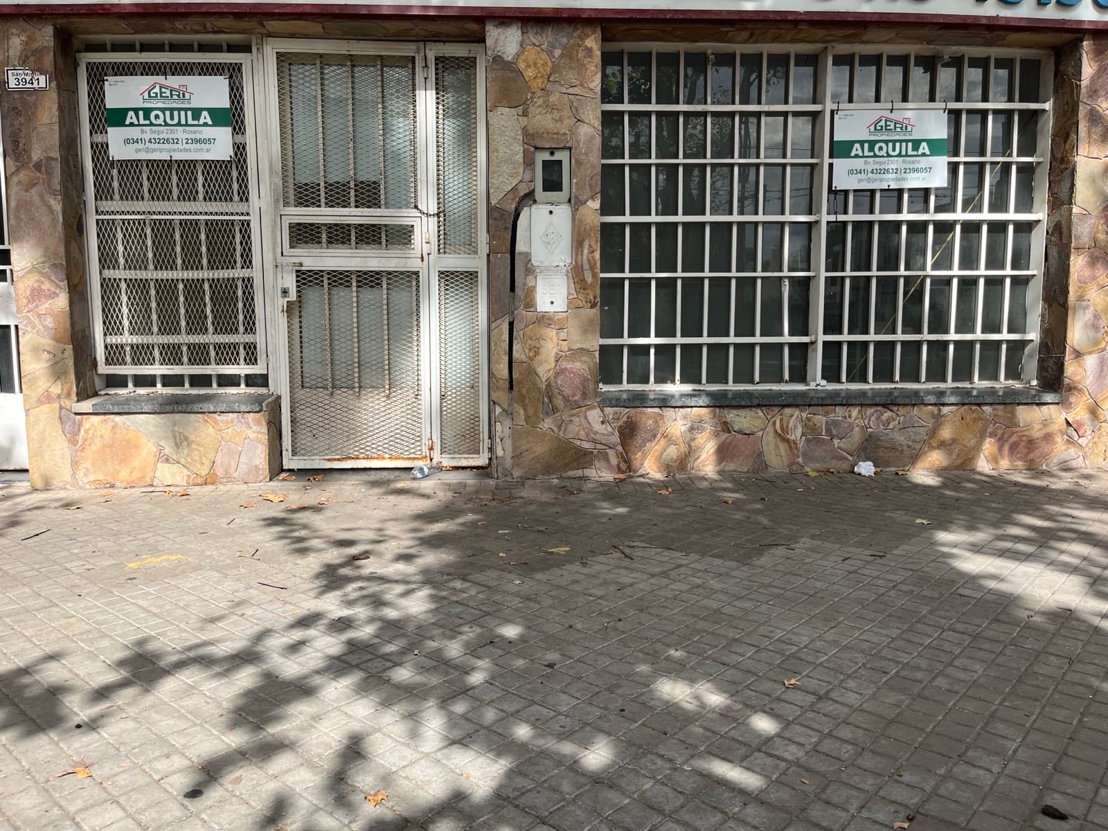 Local en avenida San Martin - 1