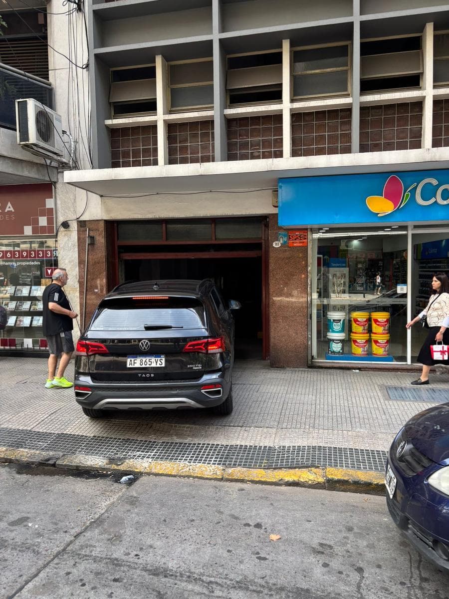 Cochera en Once - 1