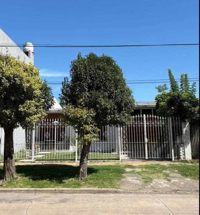 Casa en venta - Berisso - 1