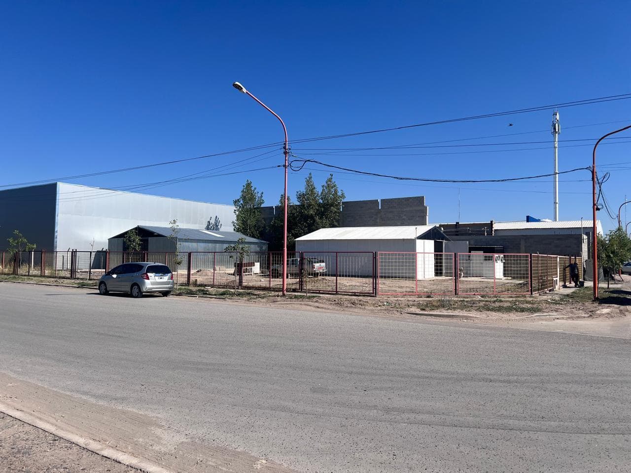 ALQUILER Galpones - Parque Industrial Cipolletti - 1