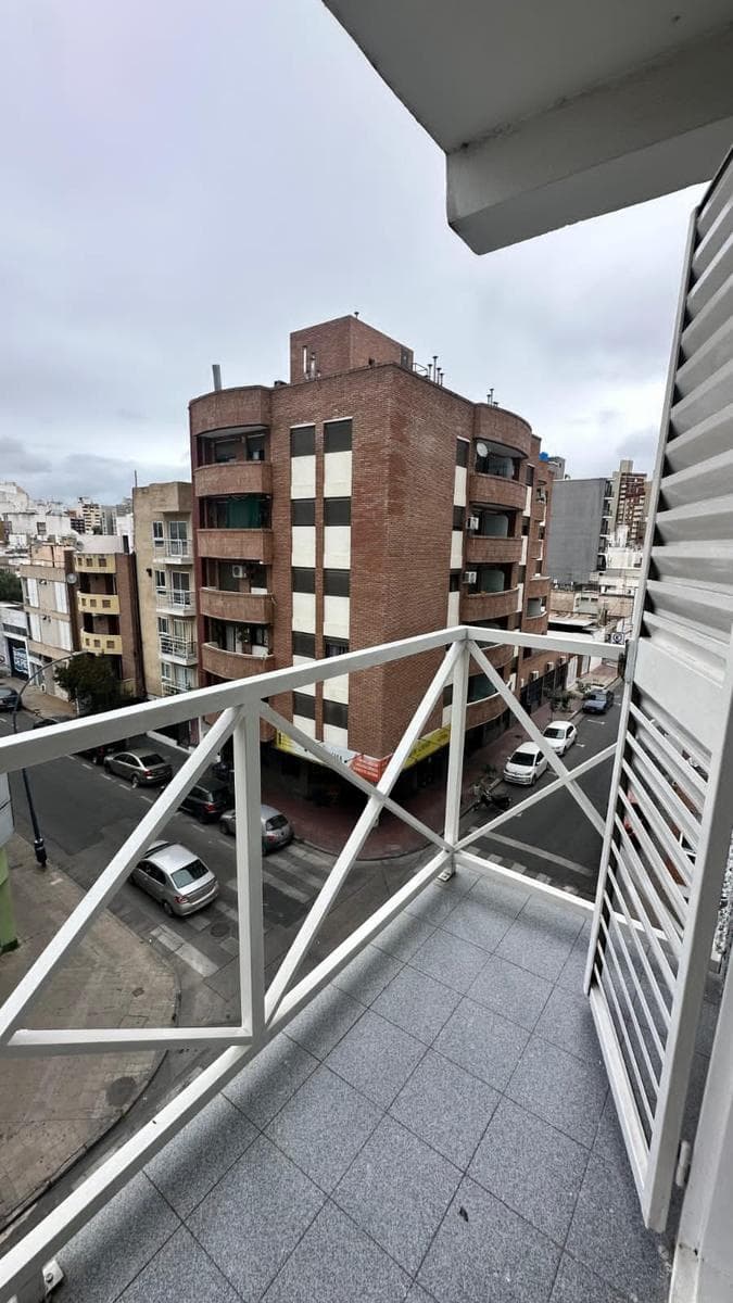 OPORTUNIDAD INVERSIÓN, BUENA RENTABILIDAD. Departamento en VENTA/ALQUILER-Alberdi - 1
