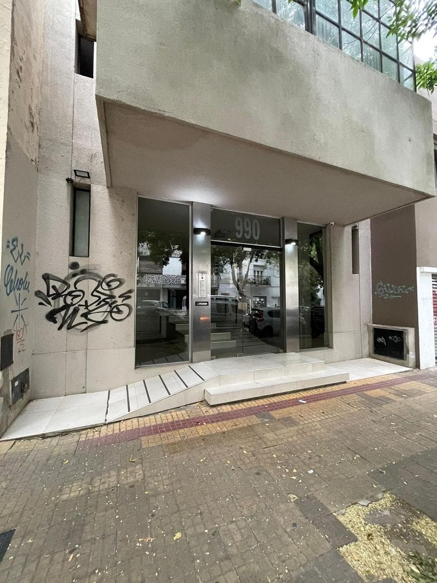 48 N°990 entre 14 y 15 - 11°A - 1