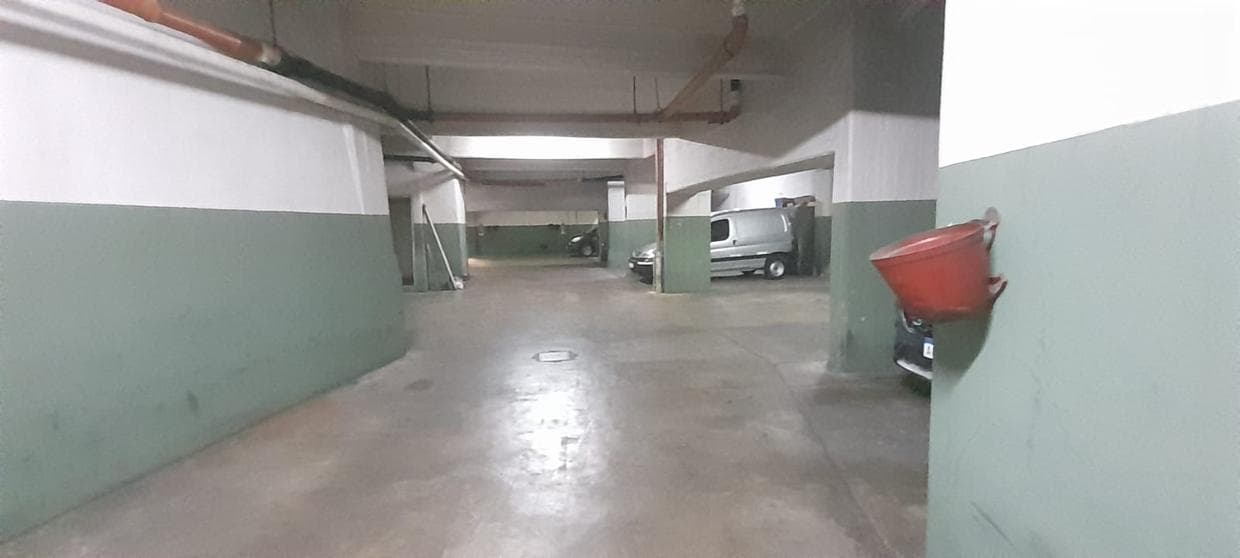 Cochera en venta en Almagro - 1