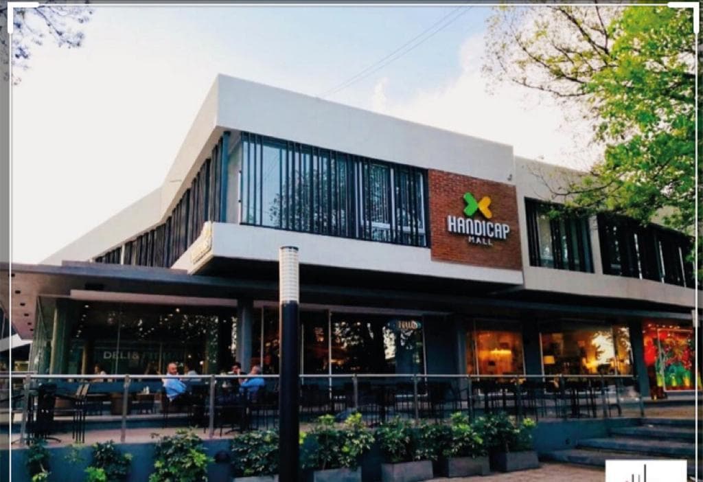 Oficina en Yerba Buena - 1