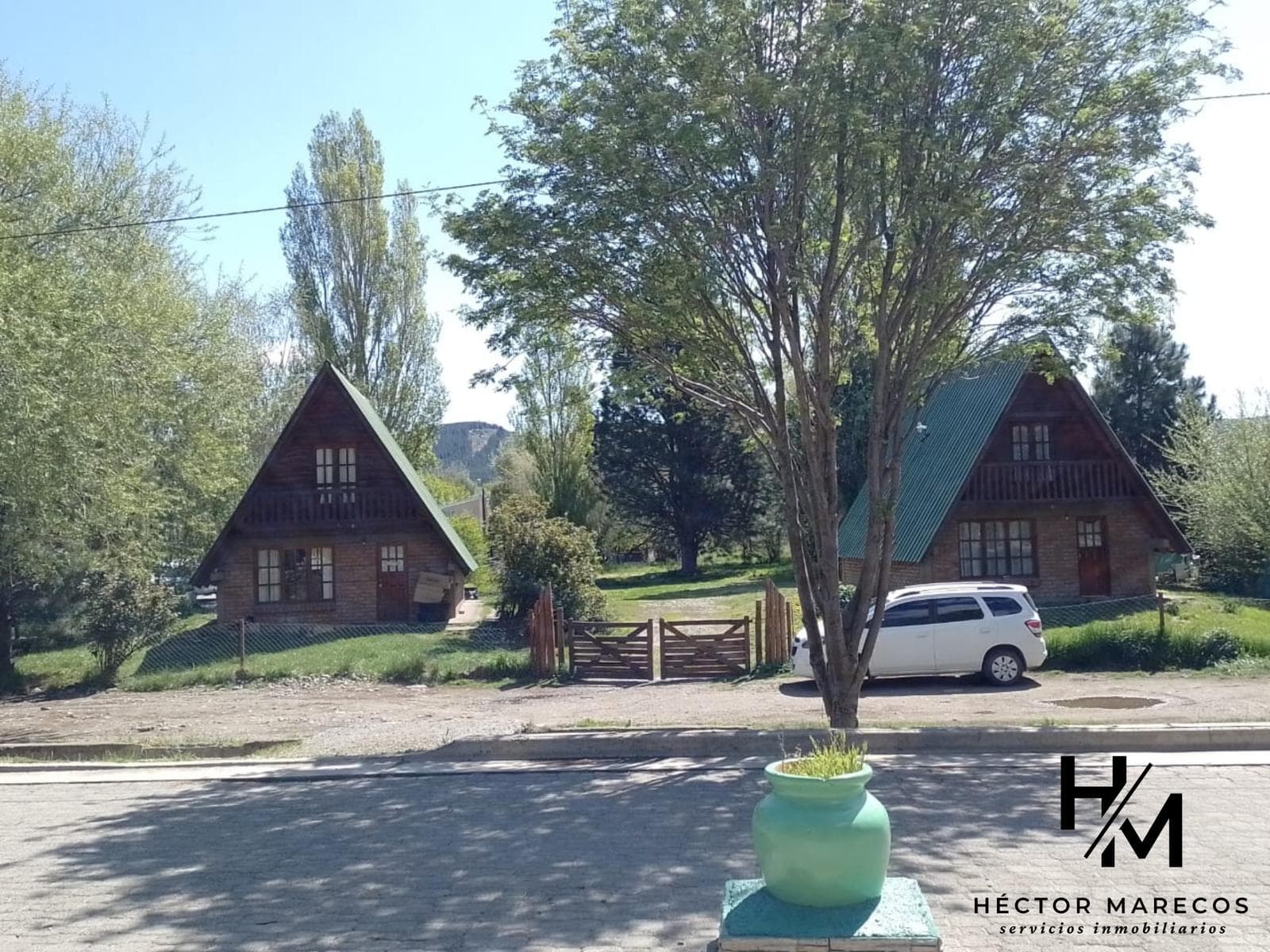 Cabañas en Av. Costanera del Río Chimehuín al 100 - 1