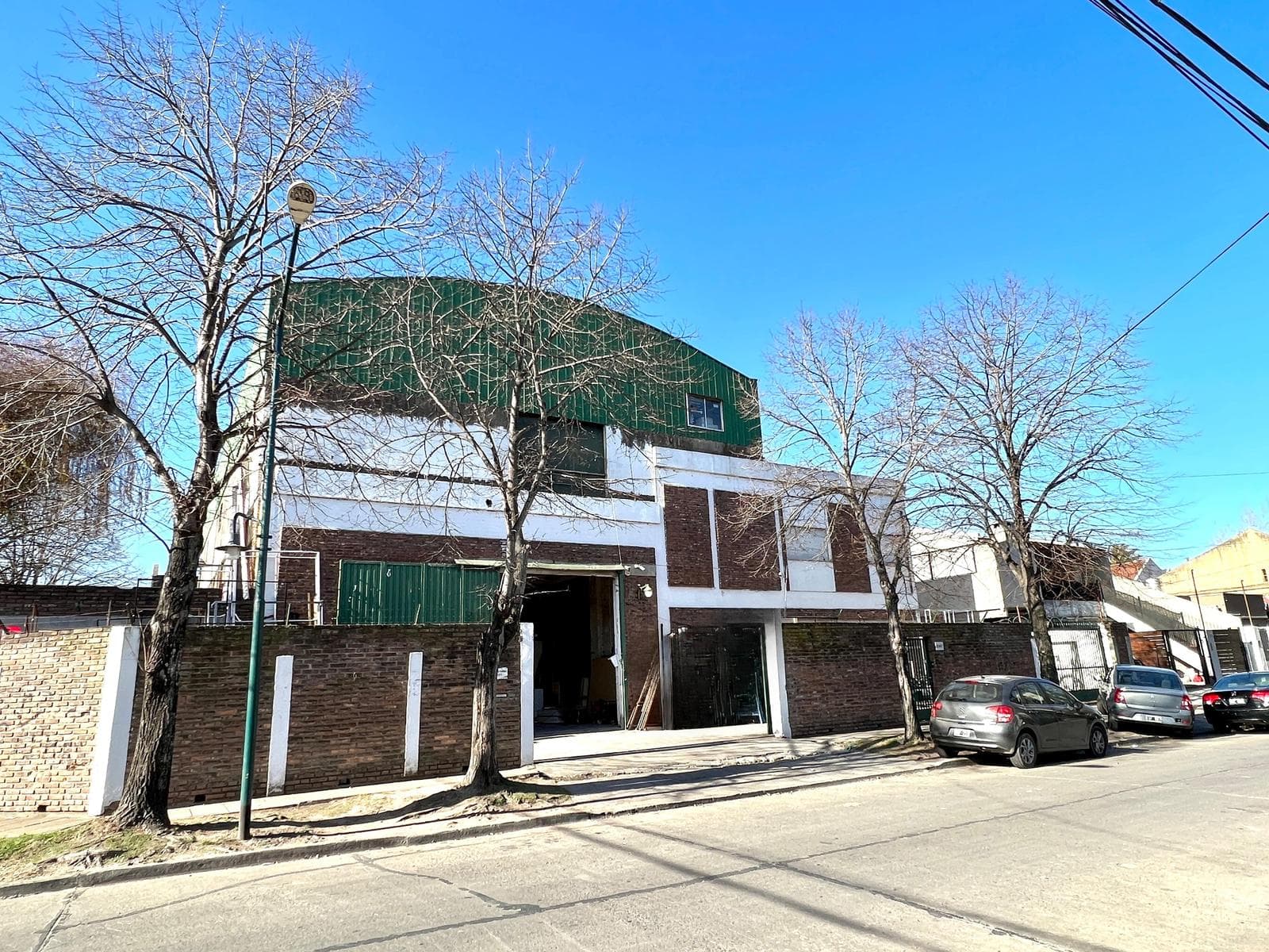 ALQUILER Depósito en Beccar habilitado - 1