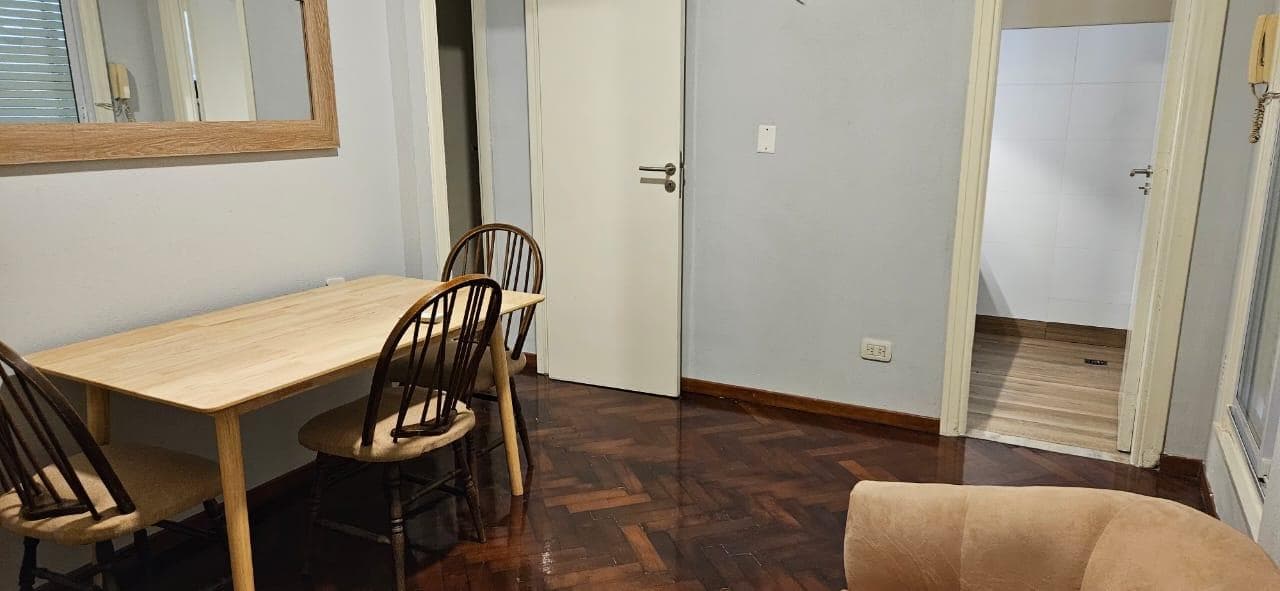 Departamento de 3 Ambientes con patio en San Telmo en Alquiler Temporario - 1