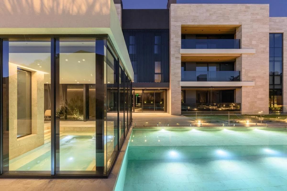 Departamento exclusivo en alquiler en Puro Cerro - 1