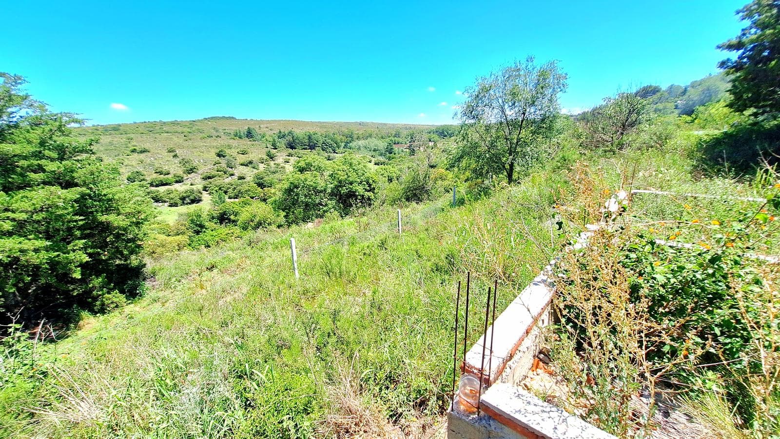 Villa Giardino Lote com Edificacion a terminar en El Portecelo - 1