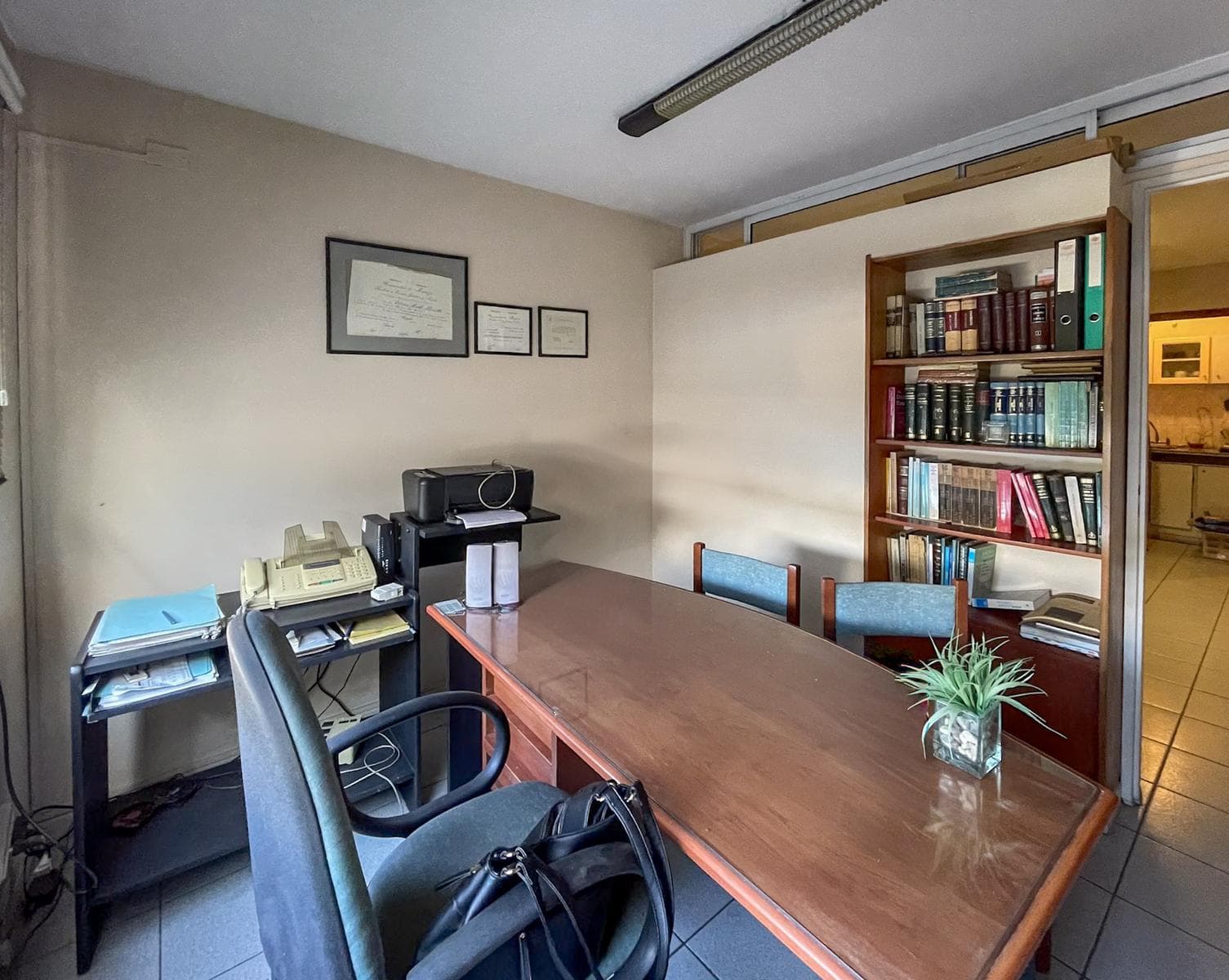 OFICINA- ALQUILER- DOS AMBIENTES- ZONA TRIBUNALES - 1