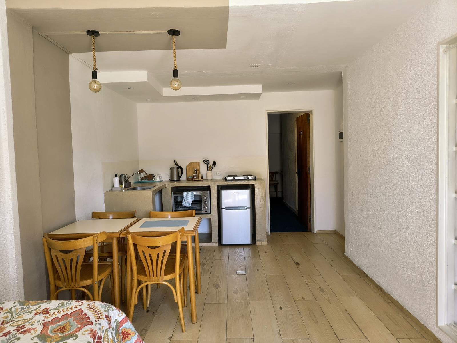 Oficina con 1 consultorio/privado y sala de espera. - 1