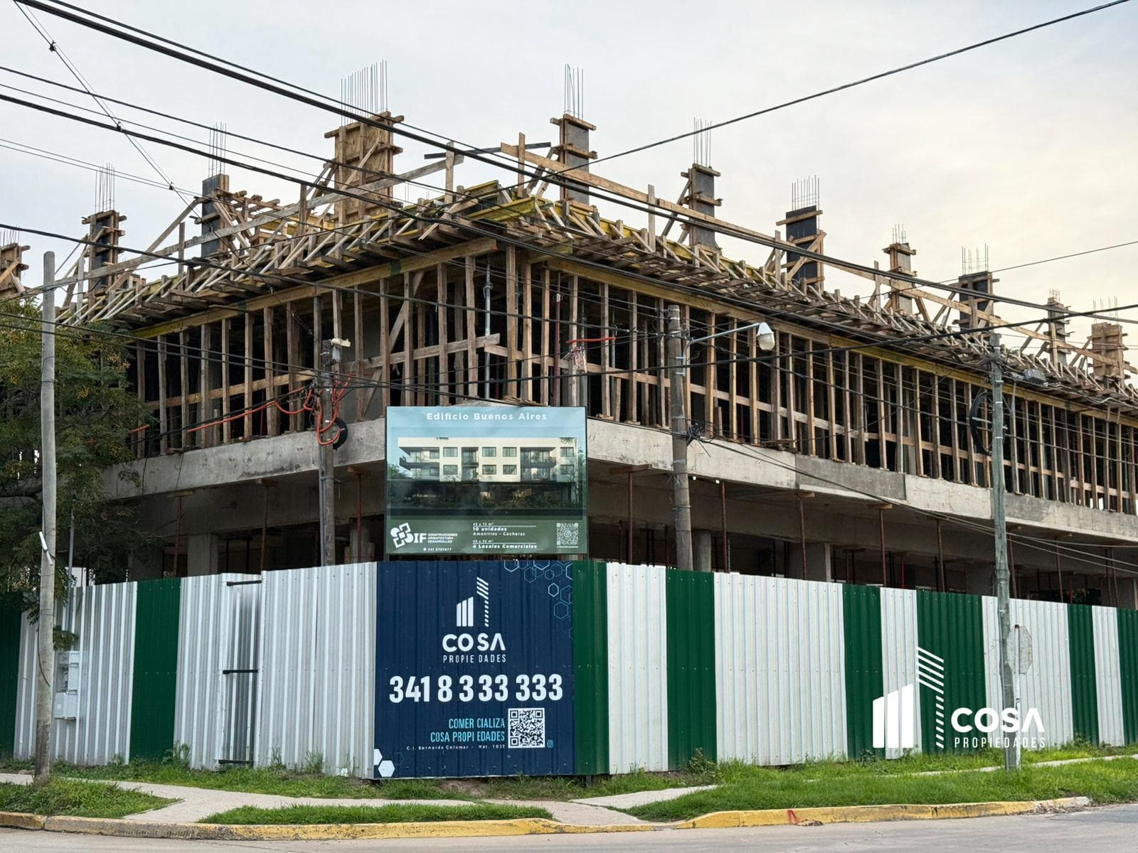 Venta local comercial con baño y office Funes Santa Fe - 1