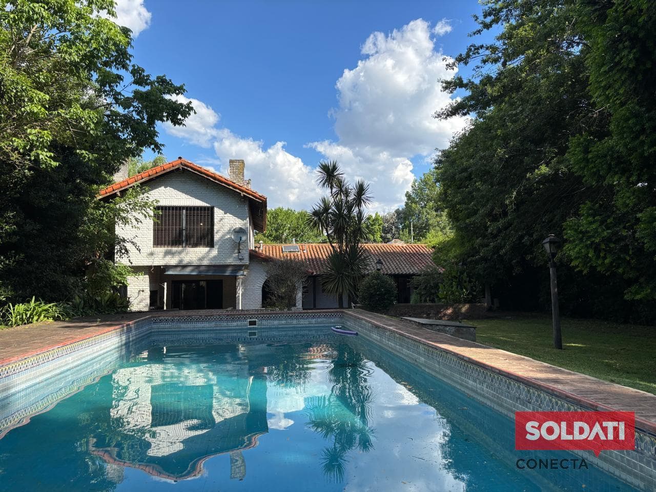 Casa a la venta - Los Nogales. - 1