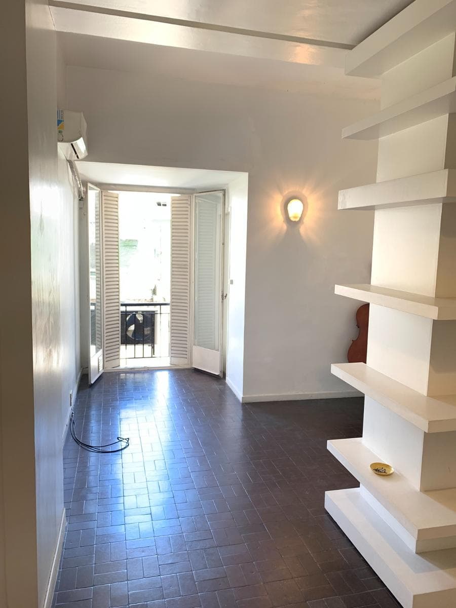 Oficina en Recoleta - 1