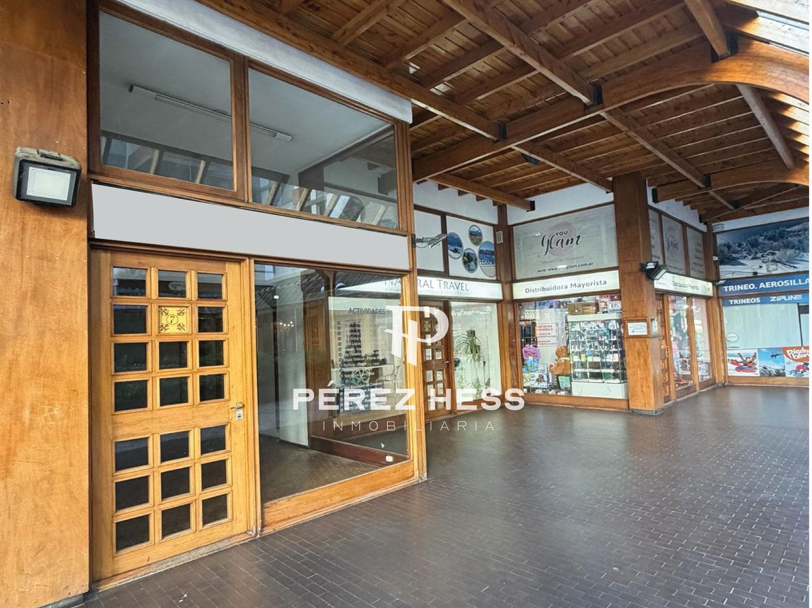 Oficina - Local COMERCIAL en ALQUILER - 1