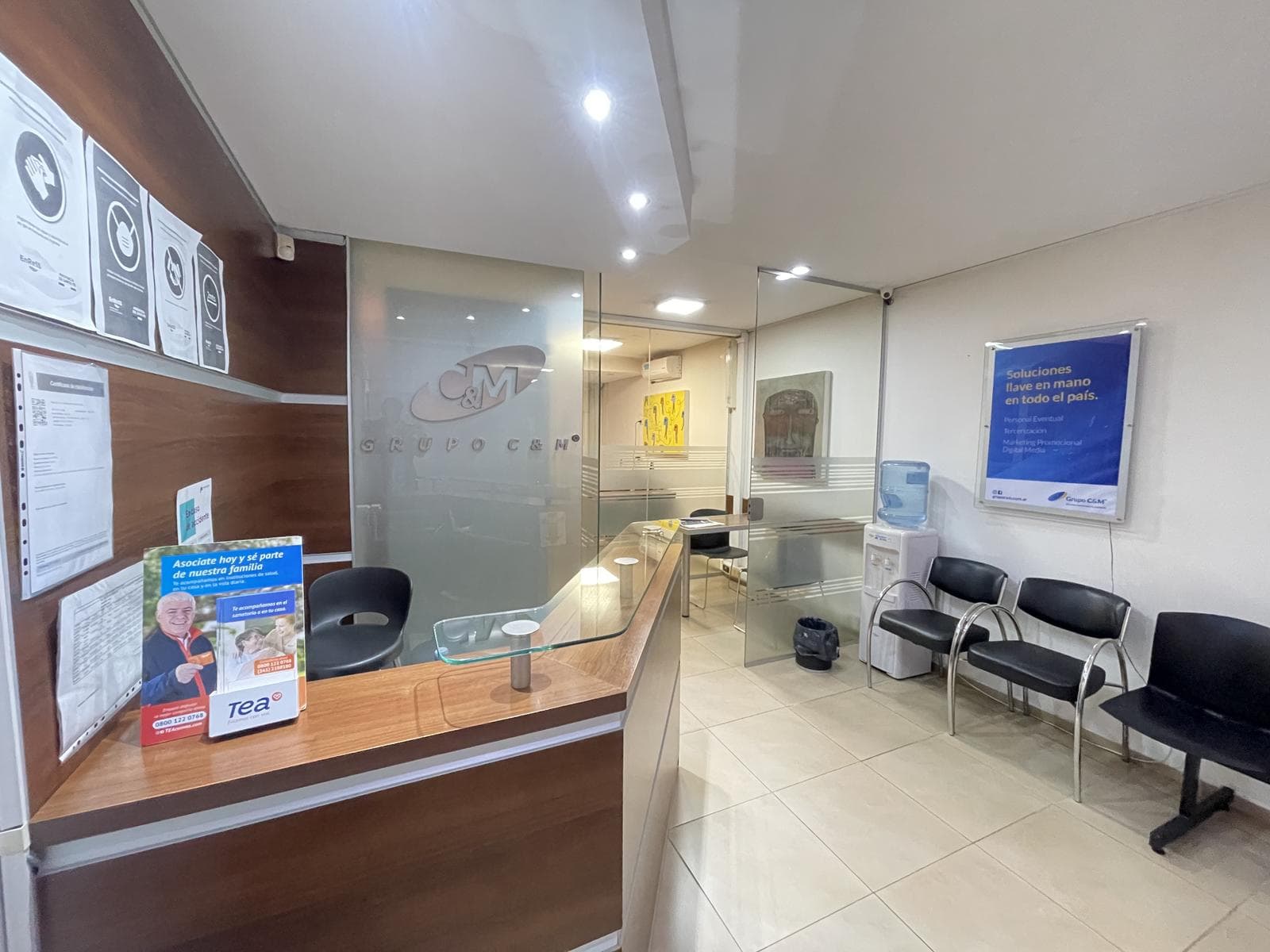 Local en venta con oficinas cerca de Tribunales! - 1