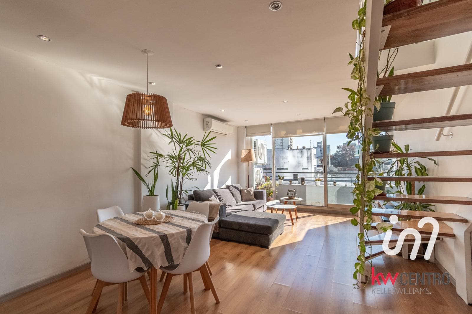 Venta Depto 2 Ambientes Palermo Hollywood con Escritorio - 1