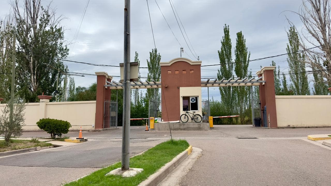 Terreno en venta en Barrio privado El Recodo, Maipú - 1