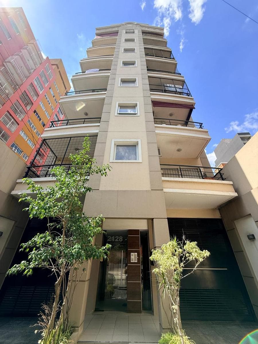 Departamento 2 ambientes en alquiler en Lanus Este - 1