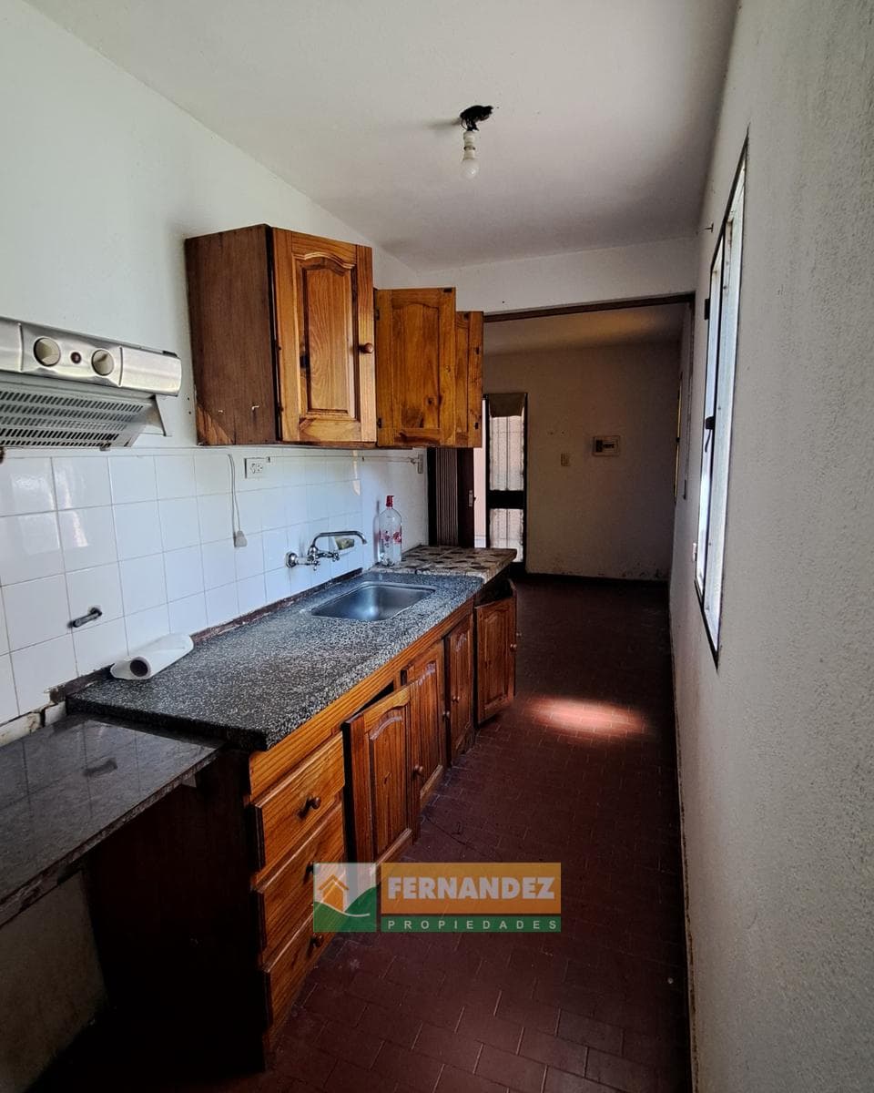 Vende Departamento tres dormitorios en Barrio Butaló, oportunidad. Santa Rosa. La Pampa - 1