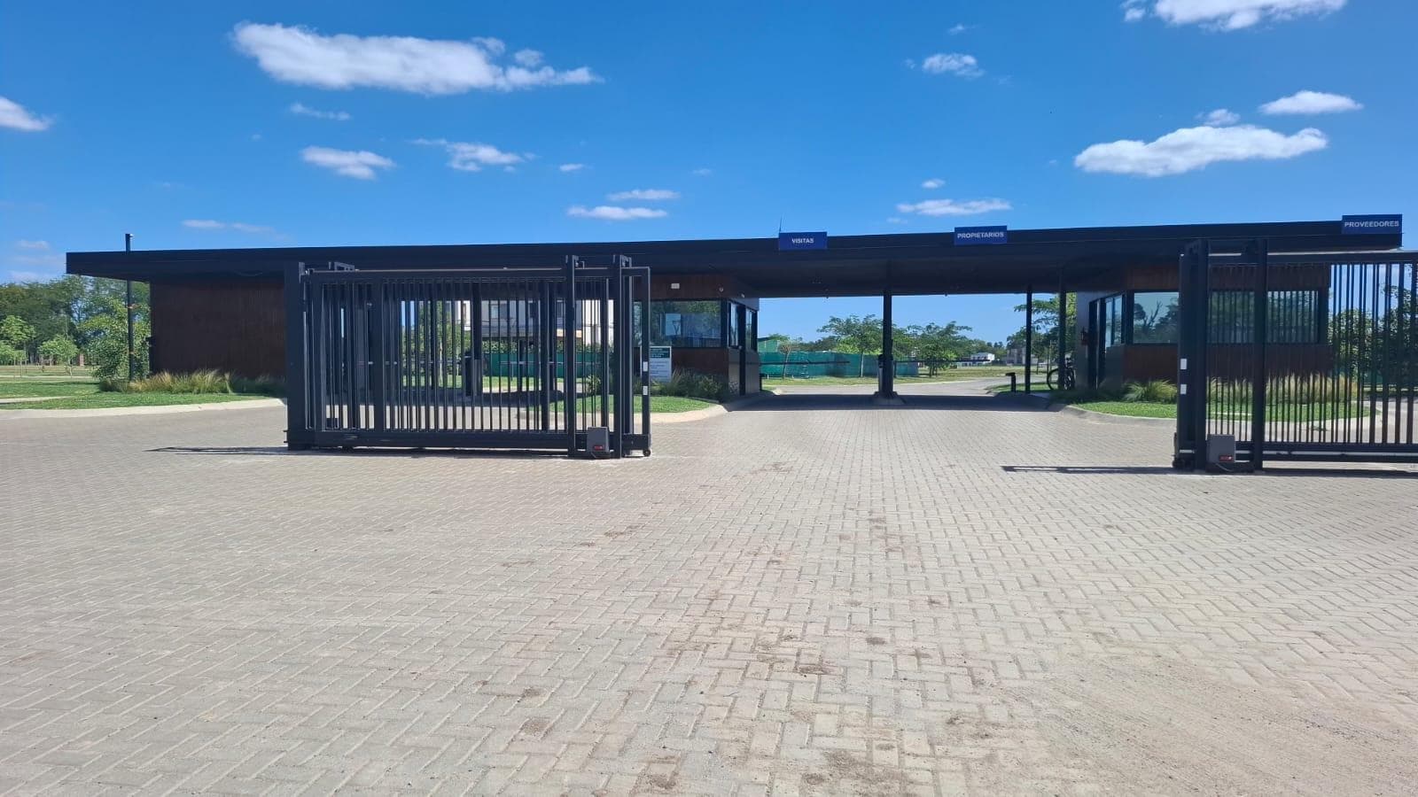 Terreno en Bella Vista - 1