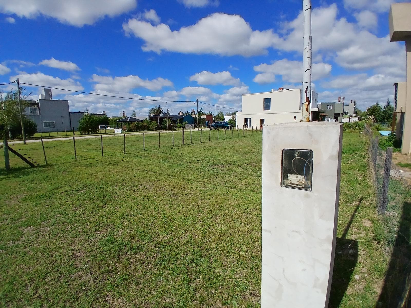 Lote con precio único en el barrio Domselaar Chico - 1