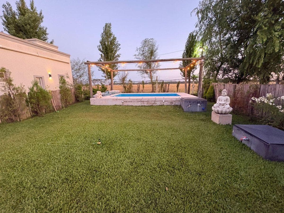 Super oportunidad Casa moderna en Domselaar Chico - 1