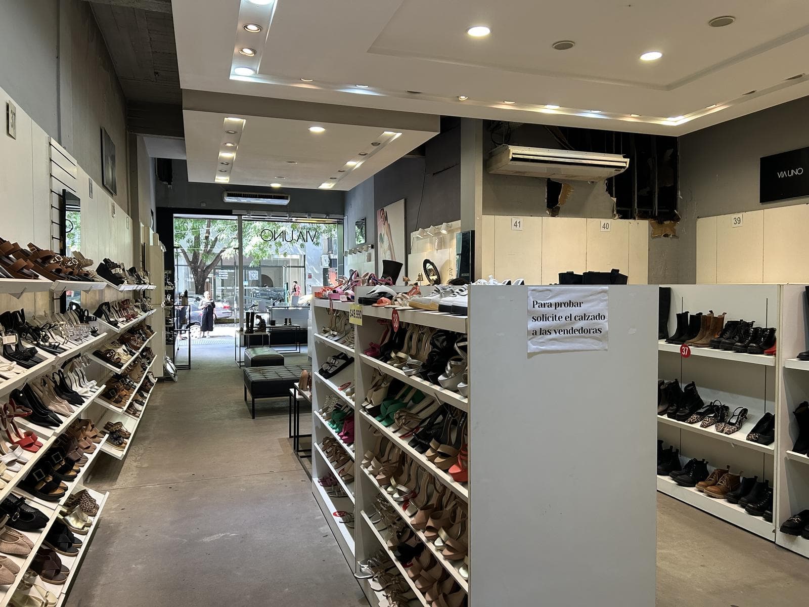 Local 8,66 x 24 oficinas en 2 plantas - apto todo rubro - ideal local y oficinas - 1