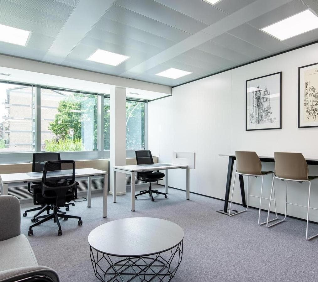 Oficina privada totalmente equipada para ti y tu equipo en Mendoza, Chacras Park - 1