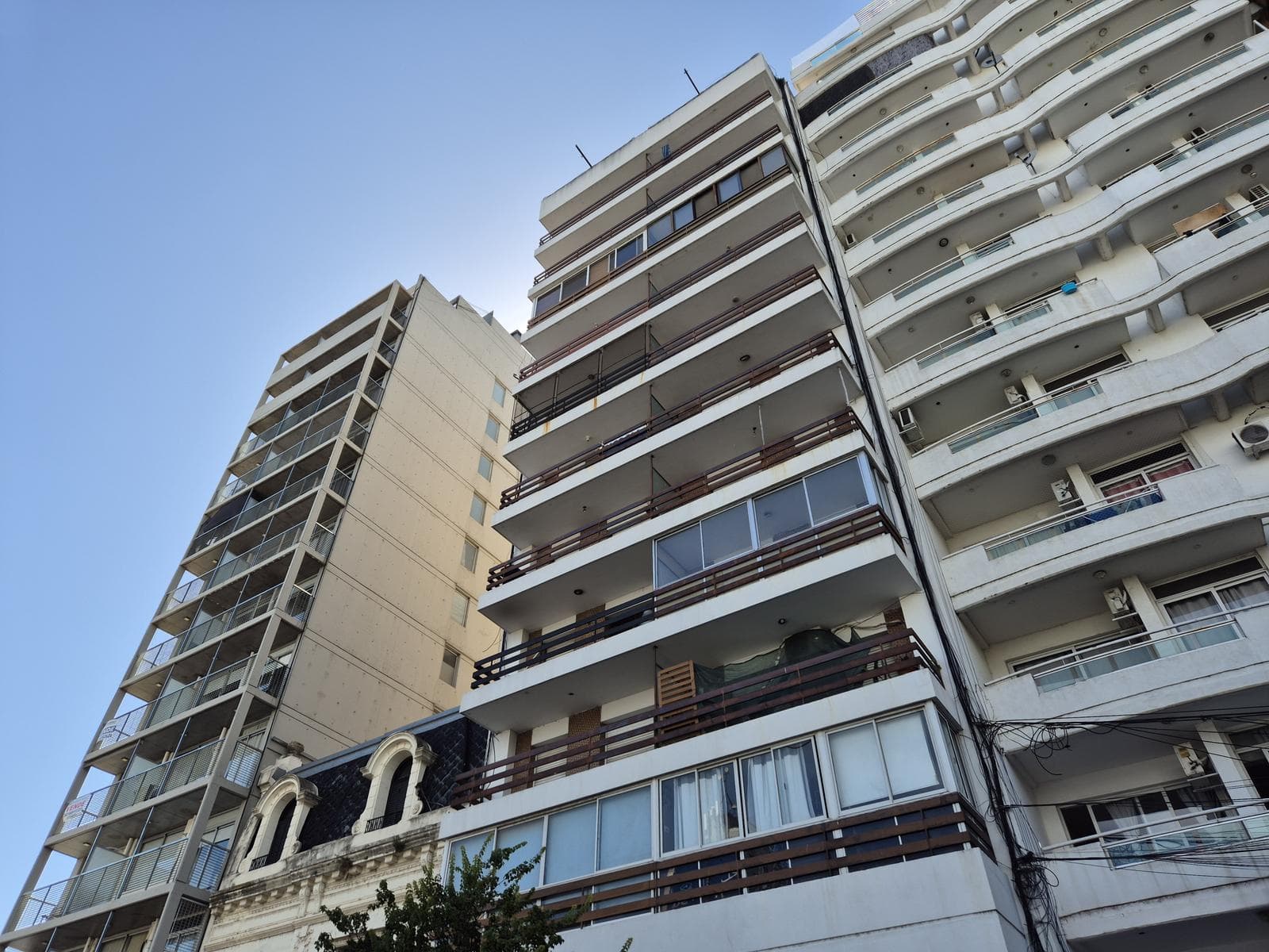 Departamento 2 dormitorios - Macrocentro - 1