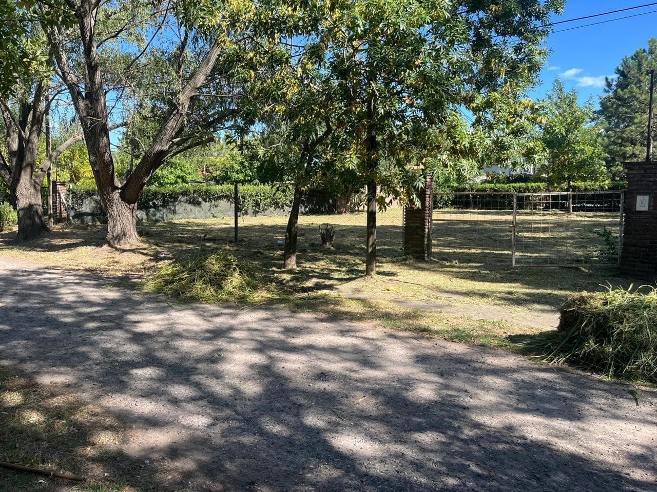 Terrenos en venta en Alvarez - 1