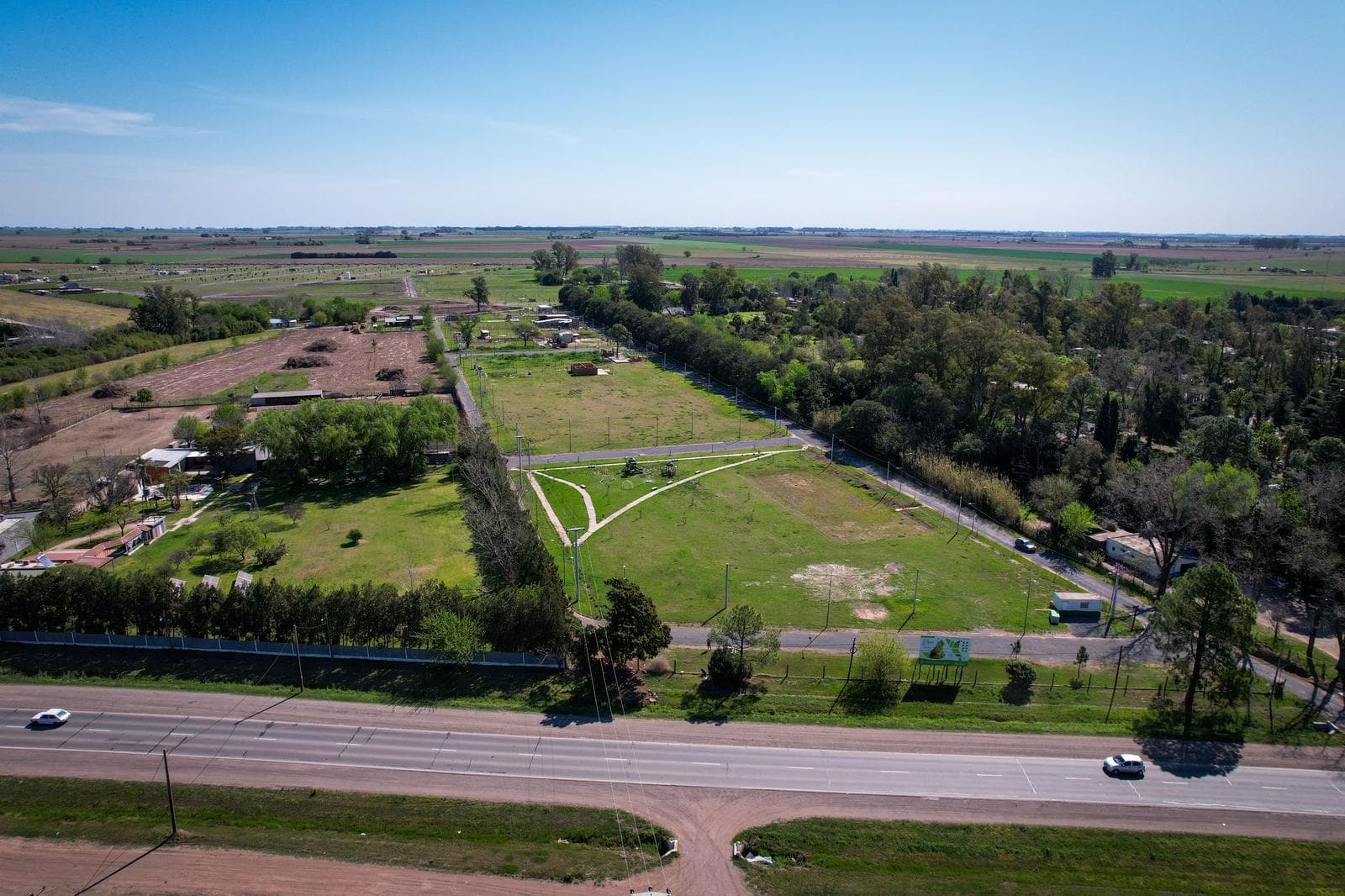 terreno sobre la ruta 18 km 11 - 1