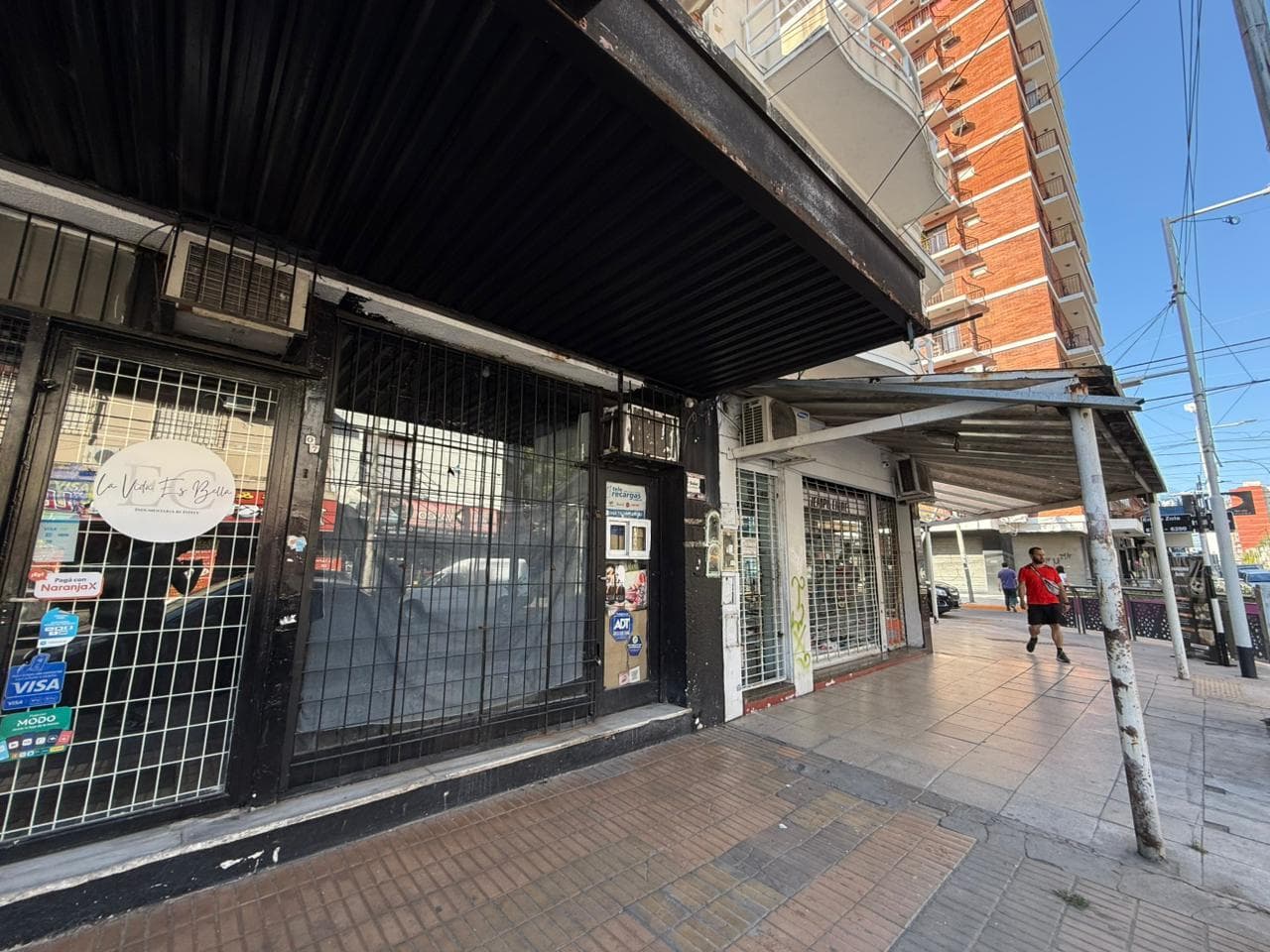 Local comercial en alquiler en wilde centro las flores - 1