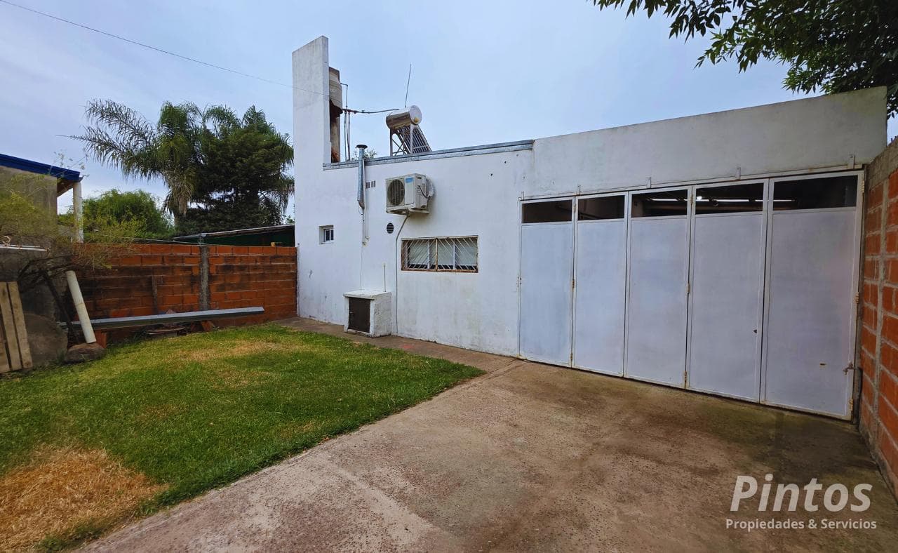 Dos casas sobre calle Los Naranjos, ideal para renta. Oportunidad. SAN JOSE. - 1