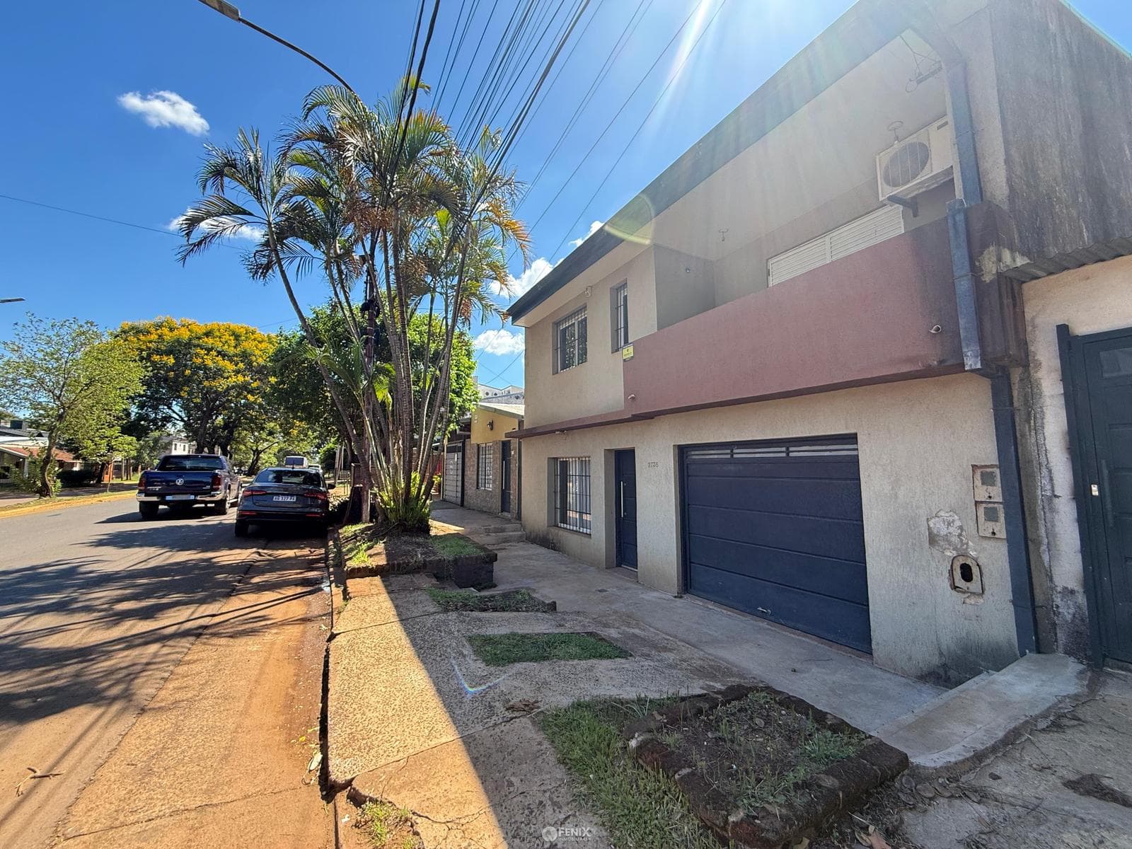 CF1353 - CASA EN VENTA A MINUTOS DEL CENTRO - 4 DORMITORIOS - AV. SAN MARTÍN Y LÓPEZ Y PLANES - 1