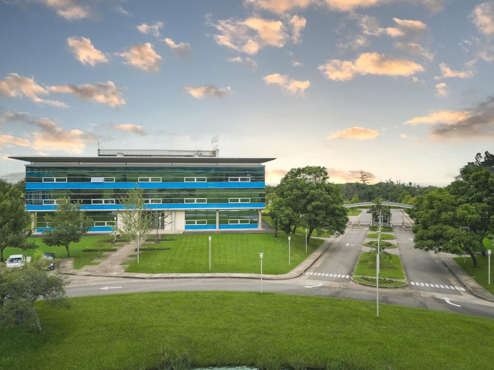 Oficinas en ALTER CITY desde 9 USD/m2 !!!!! - 1