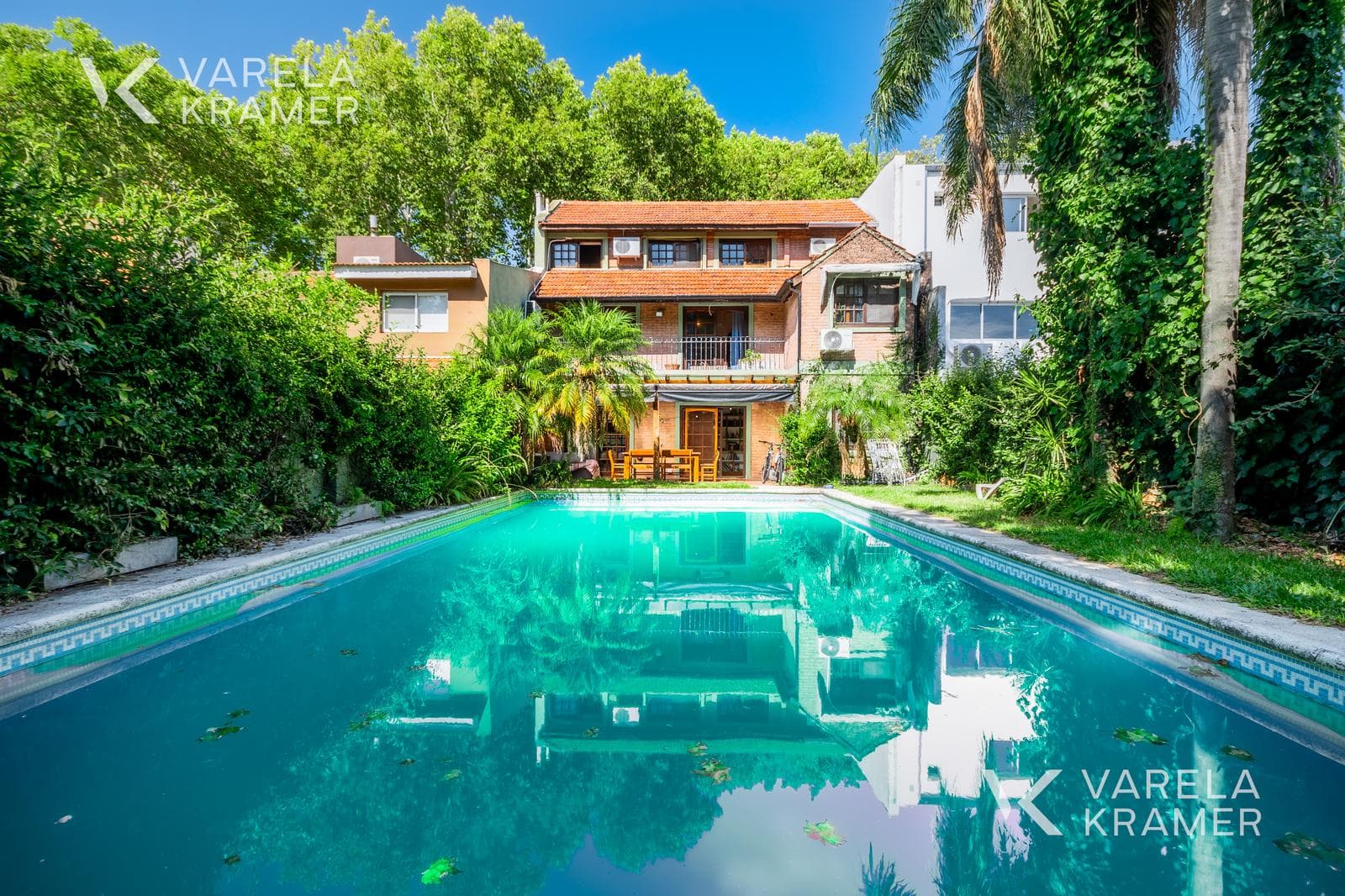 Casa en Venta en Punta Chica - 1