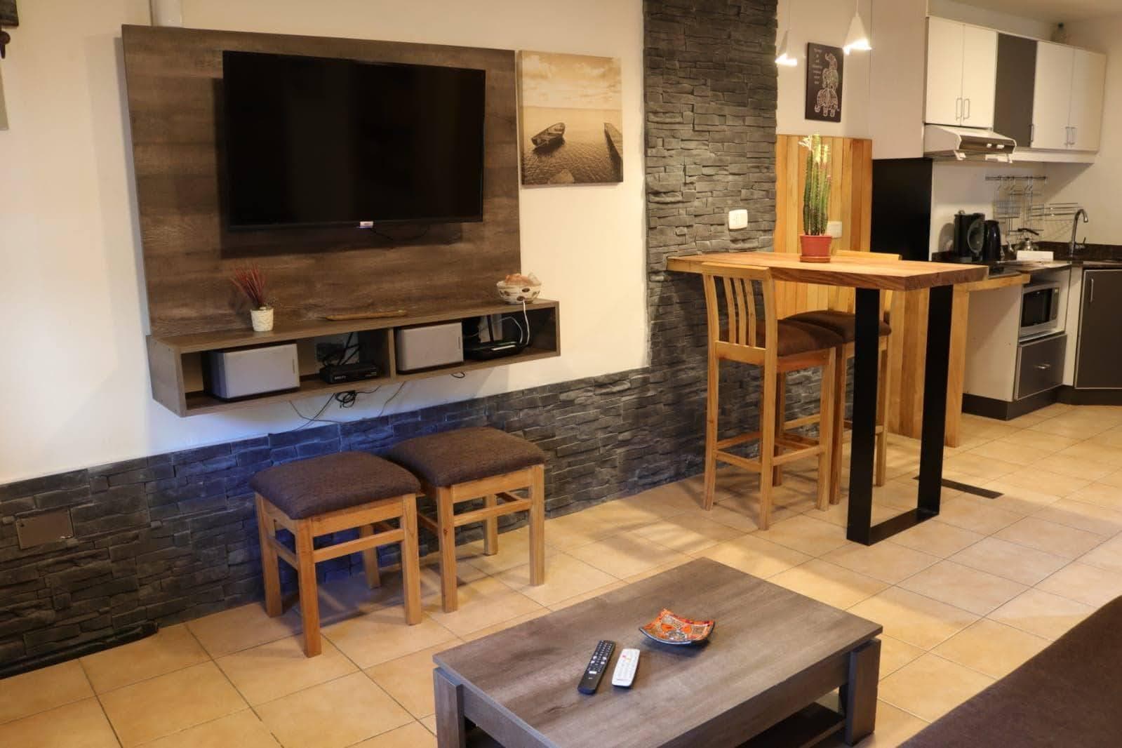 Venta monoambiente - Calle Ramayon al 600 - Zona centro - San Martin de los Andes - 1