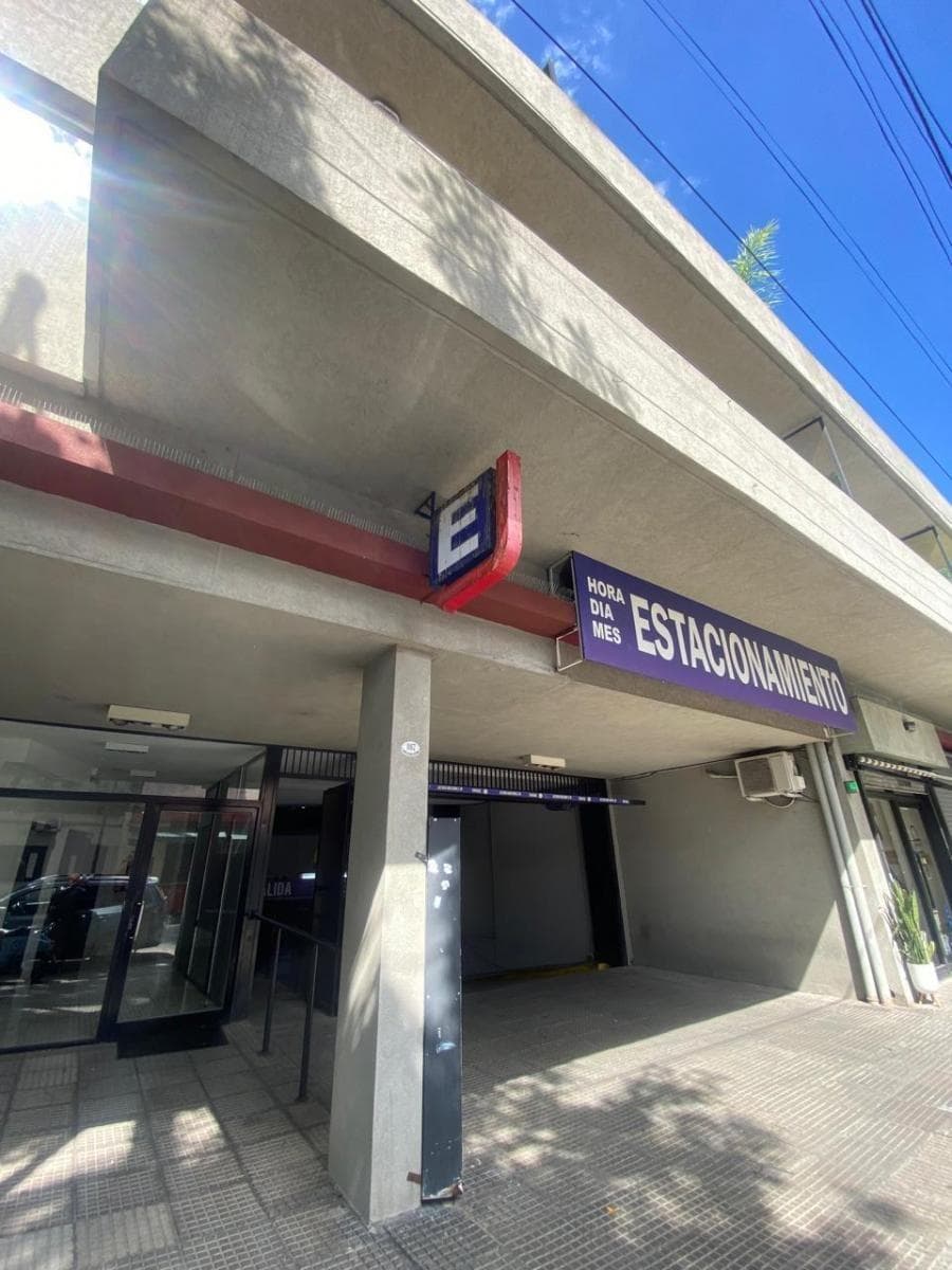 Cochera en venta - 18Mts2 - Almagro - 1