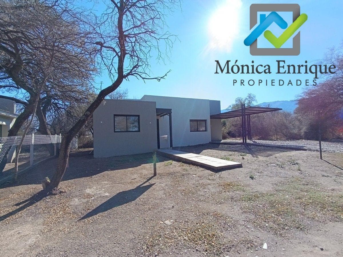 Casa de dos dormitorios y dos baños en Barrio Magdalenas Merlo San Luis - 1