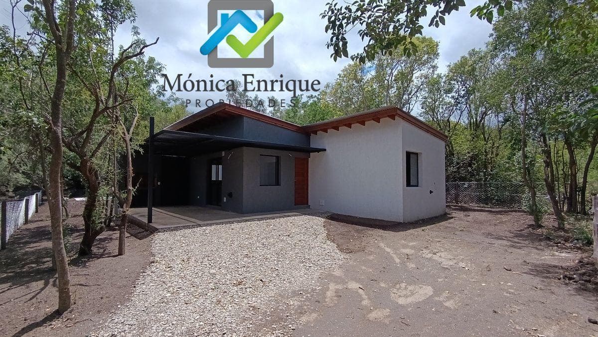 Casa en Venta en pozo Con Gas Natural 3 Dormitorios en Villa de Merlo - 1