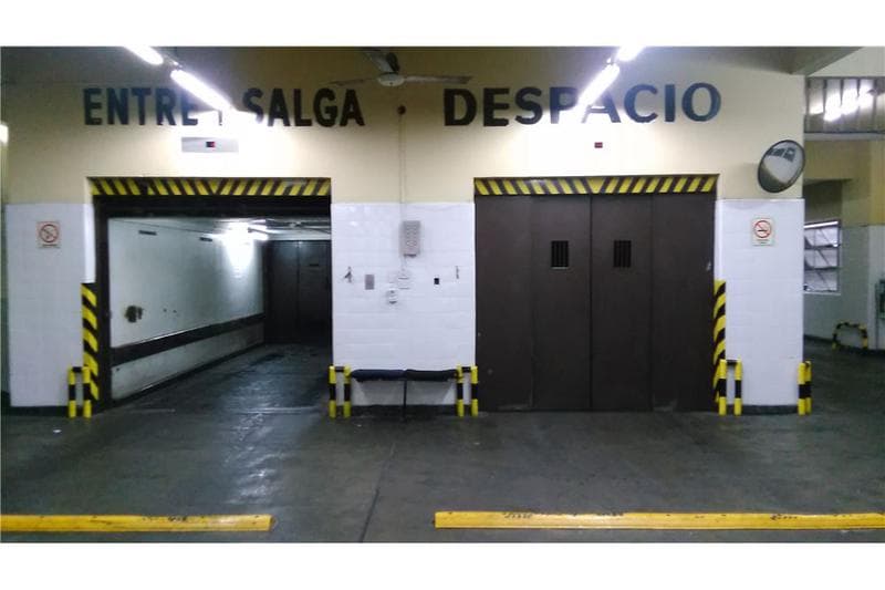 Cochera Oportunidad !! Expensas $740 - 1