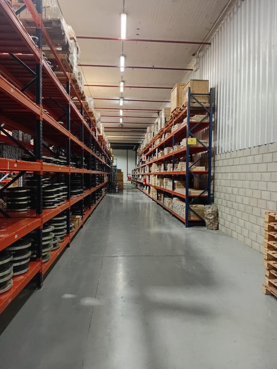 Alquiler deposito de 1380 m2 en predio con seguridad Villa Ballester San Martin - 1